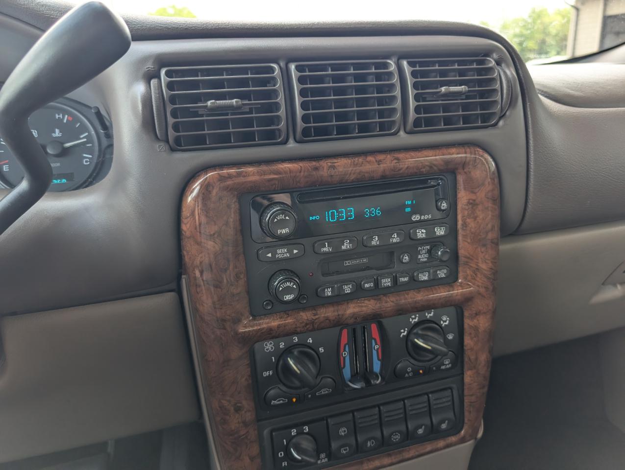 Oldsmobile Silhouette GLS 2001