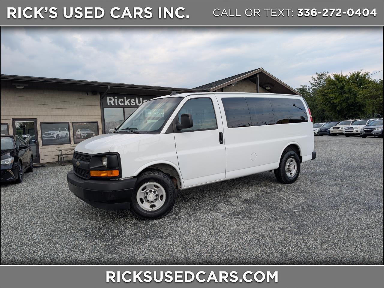 2017 Chevrolet Express Passenger LS 2500