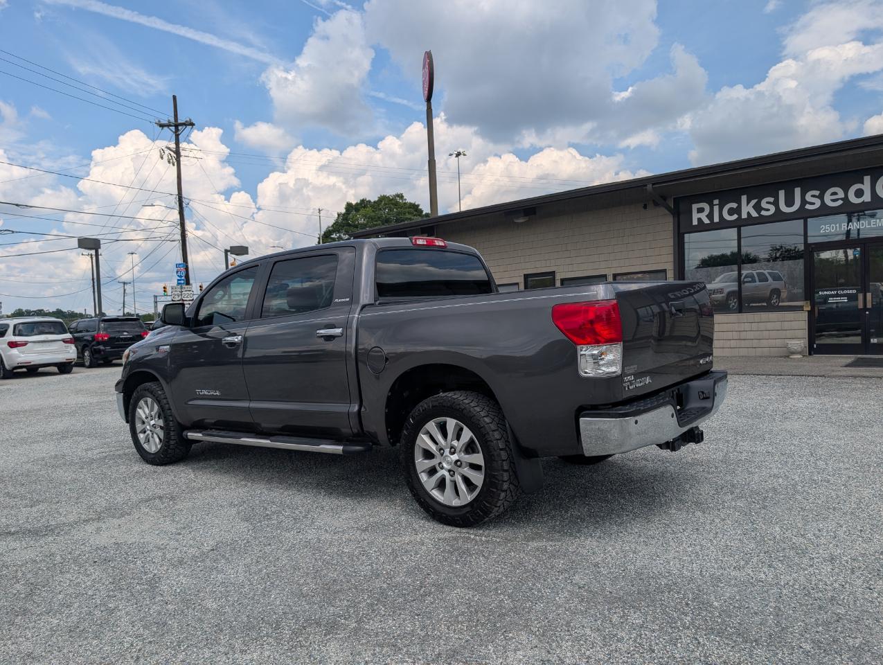 Toyota Tundra Limited CrewMax 4WD 2013