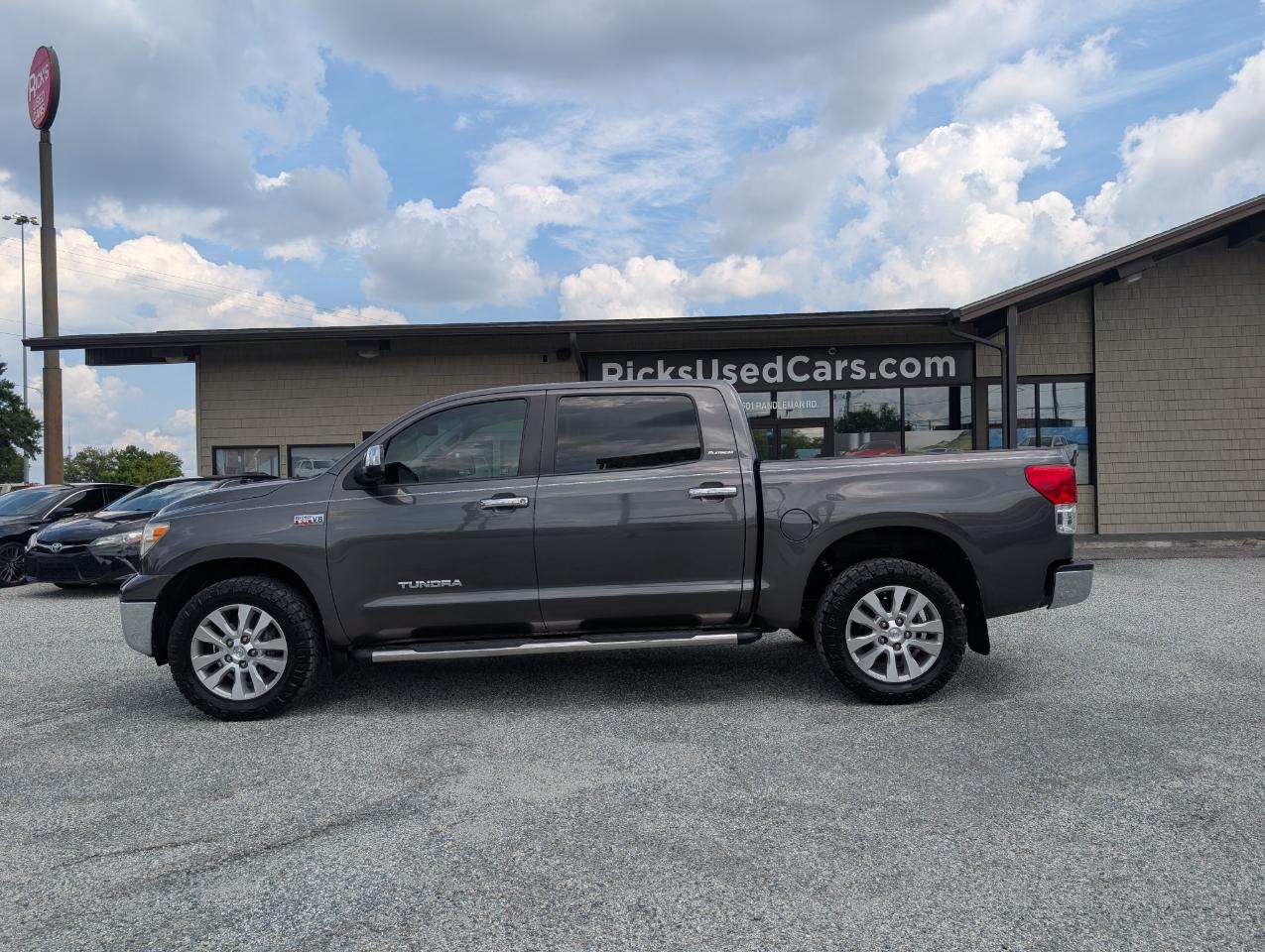 Toyota Tundra Limited CrewMax 4WD 2013