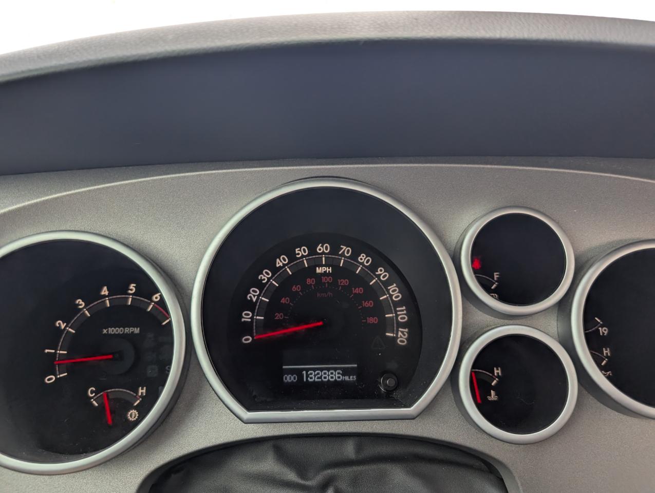 Toyota Tundra Limited CrewMax 4WD 2013