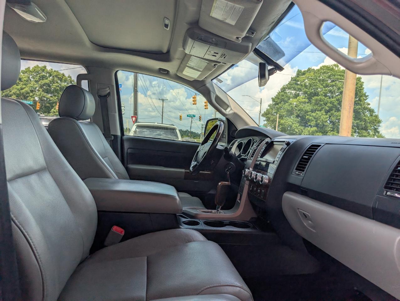 Toyota Tundra Limited CrewMax 4WD 2013