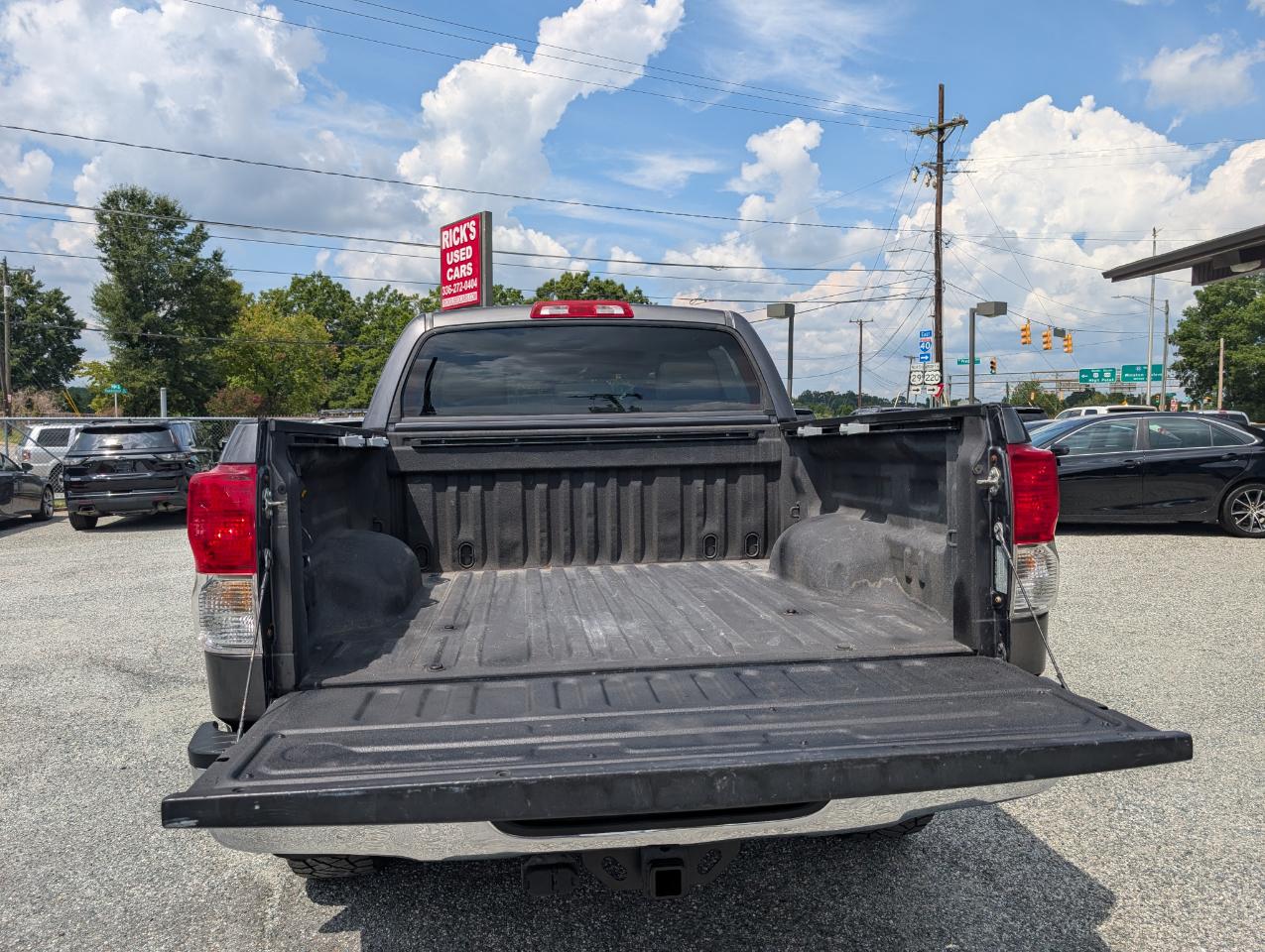 Toyota Tundra Limited CrewMax 4WD 2013