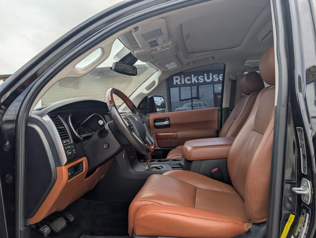 Toyota Sequoia  2018