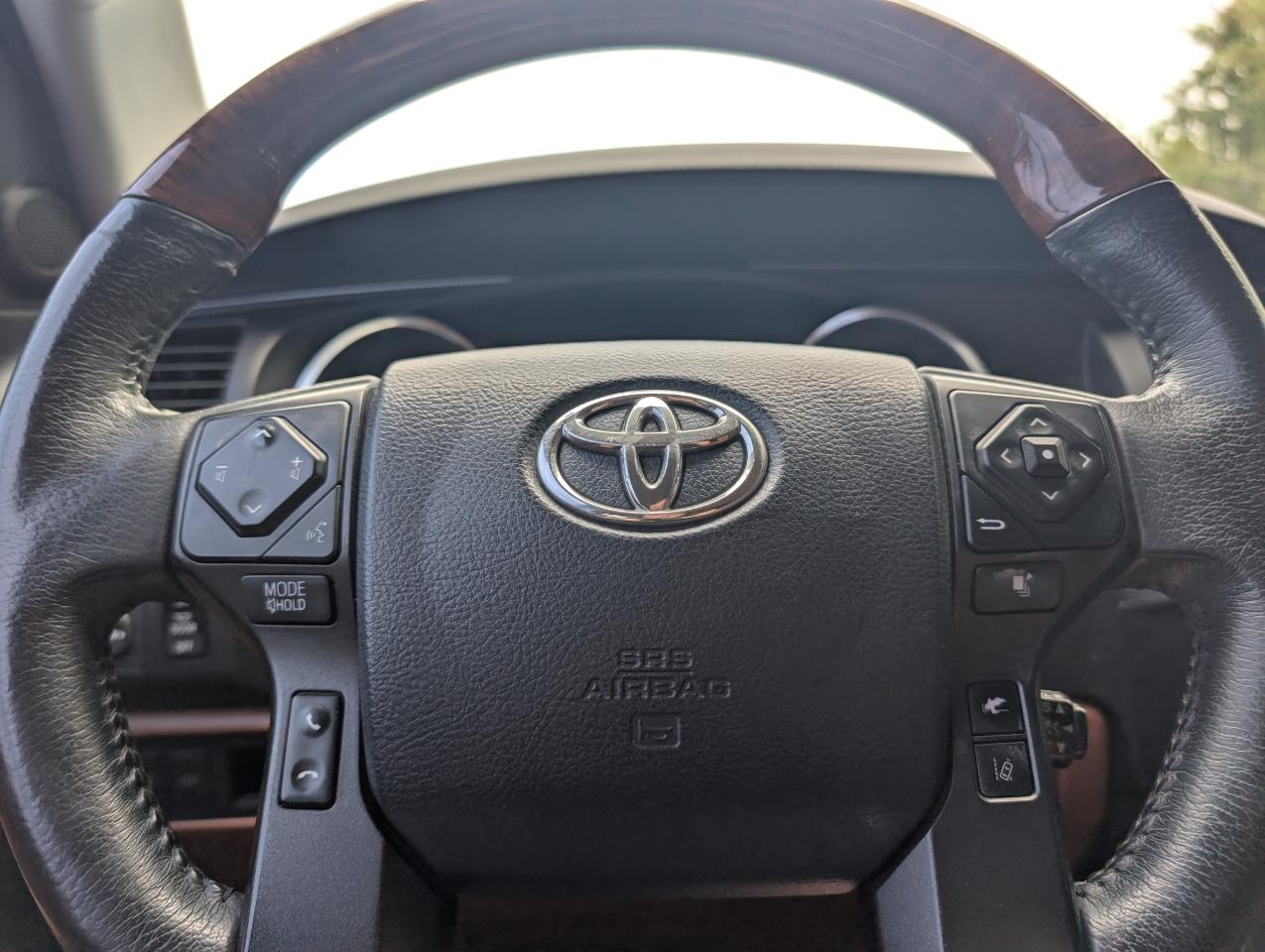 Toyota Sequoia  2018