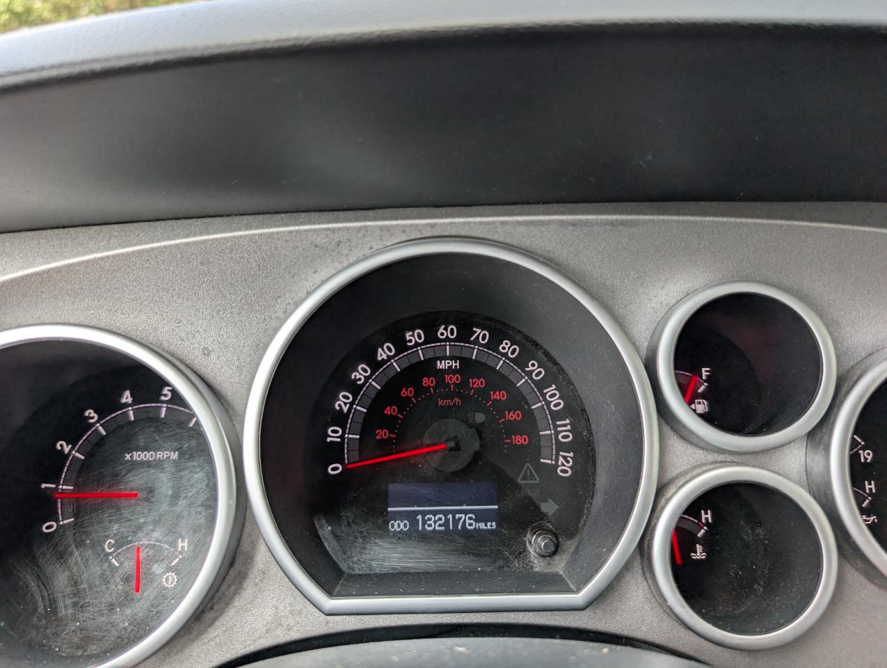 Toyota Tundra Limited CrewMax 4WD 2011