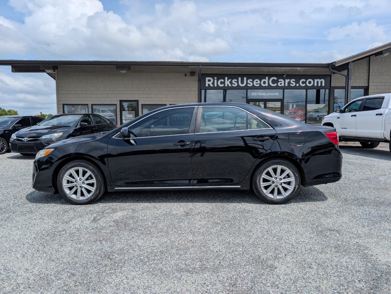 Toyota Camry XLE 2013