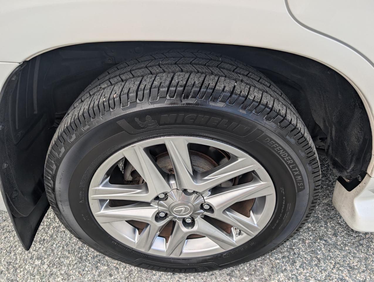 Lexus LX 570  2014