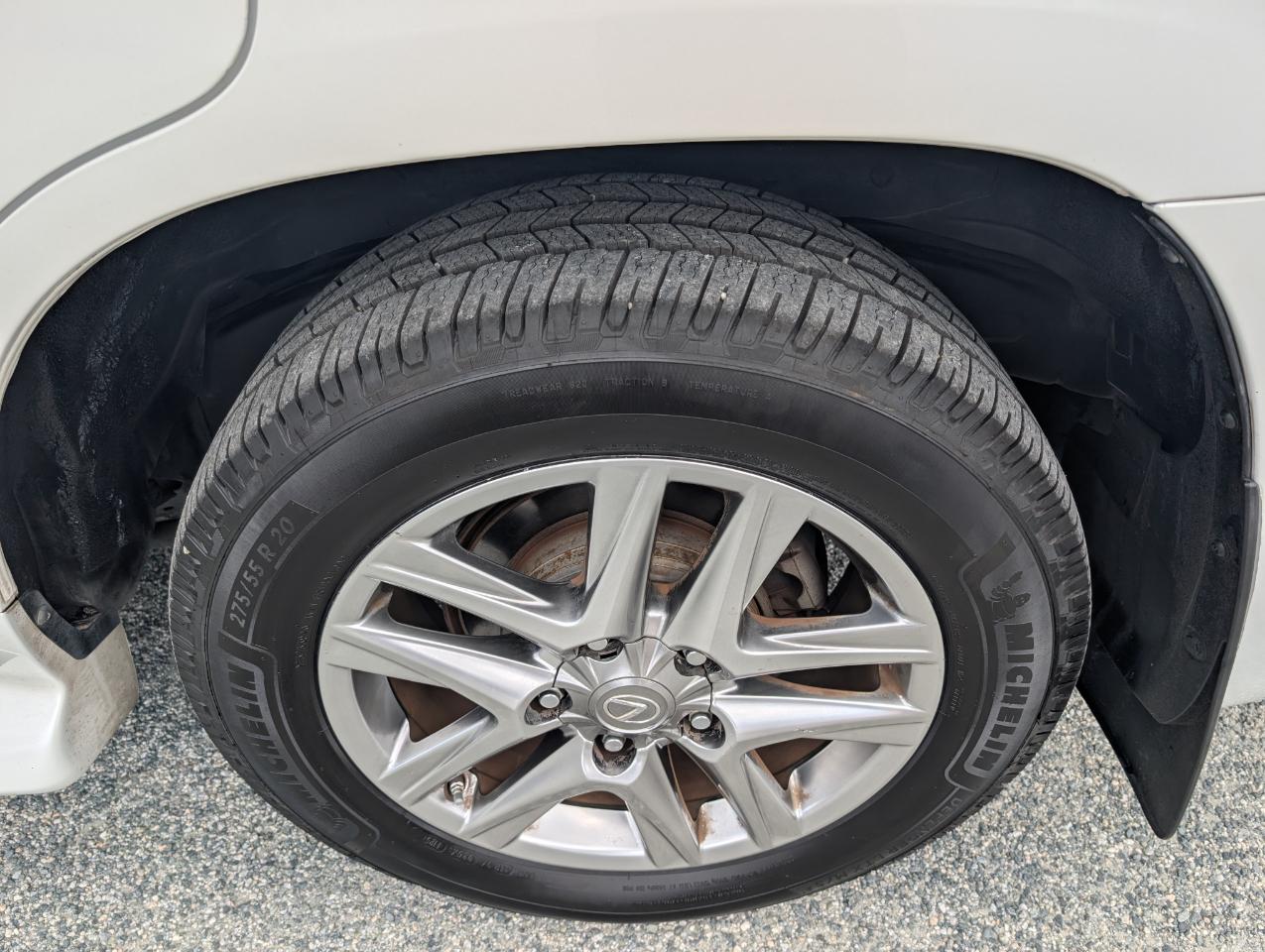 Lexus LX 570  2014