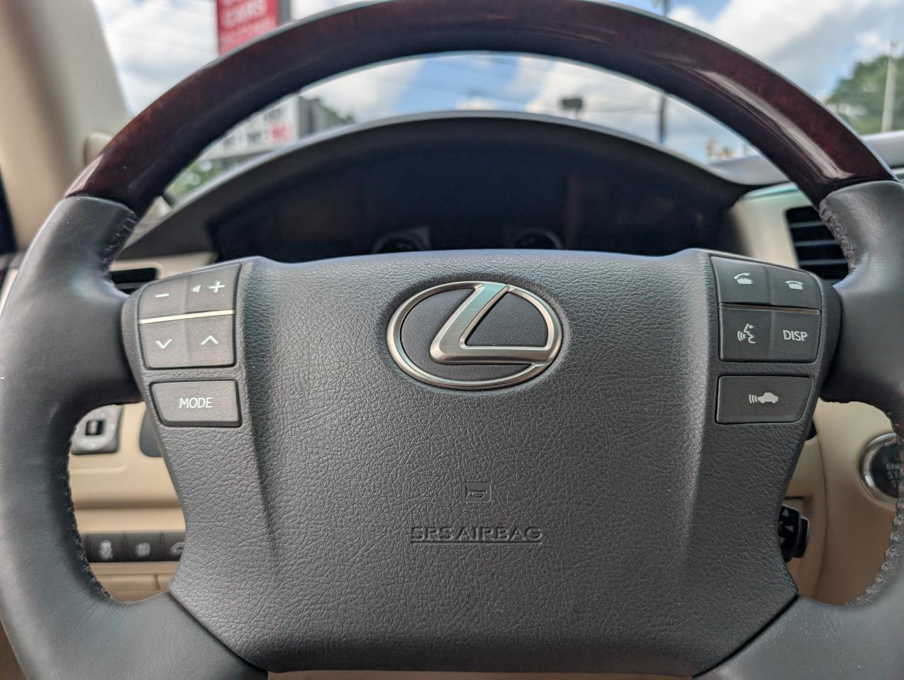 Lexus LX 570  2014