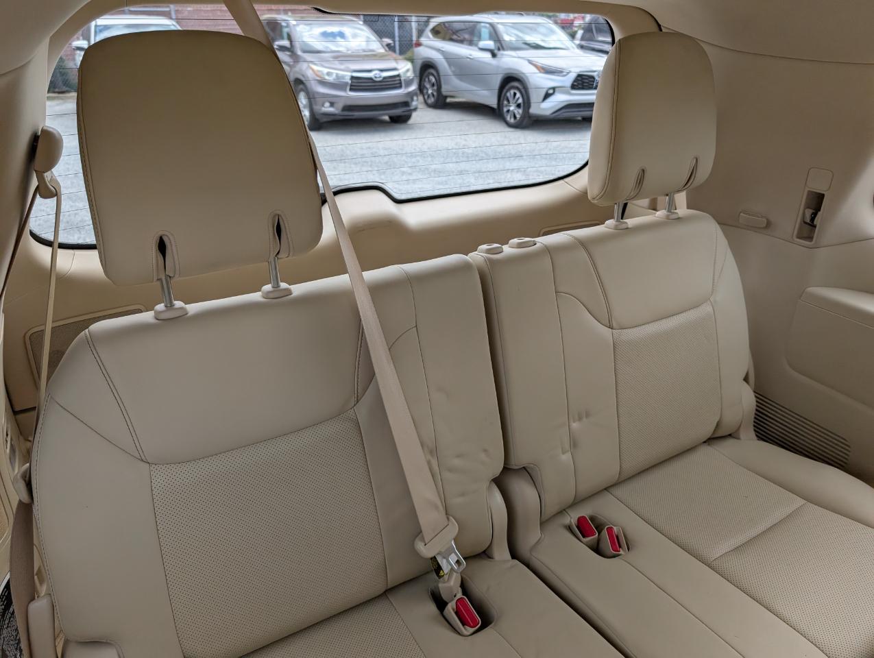 Lexus LX 570  2014
