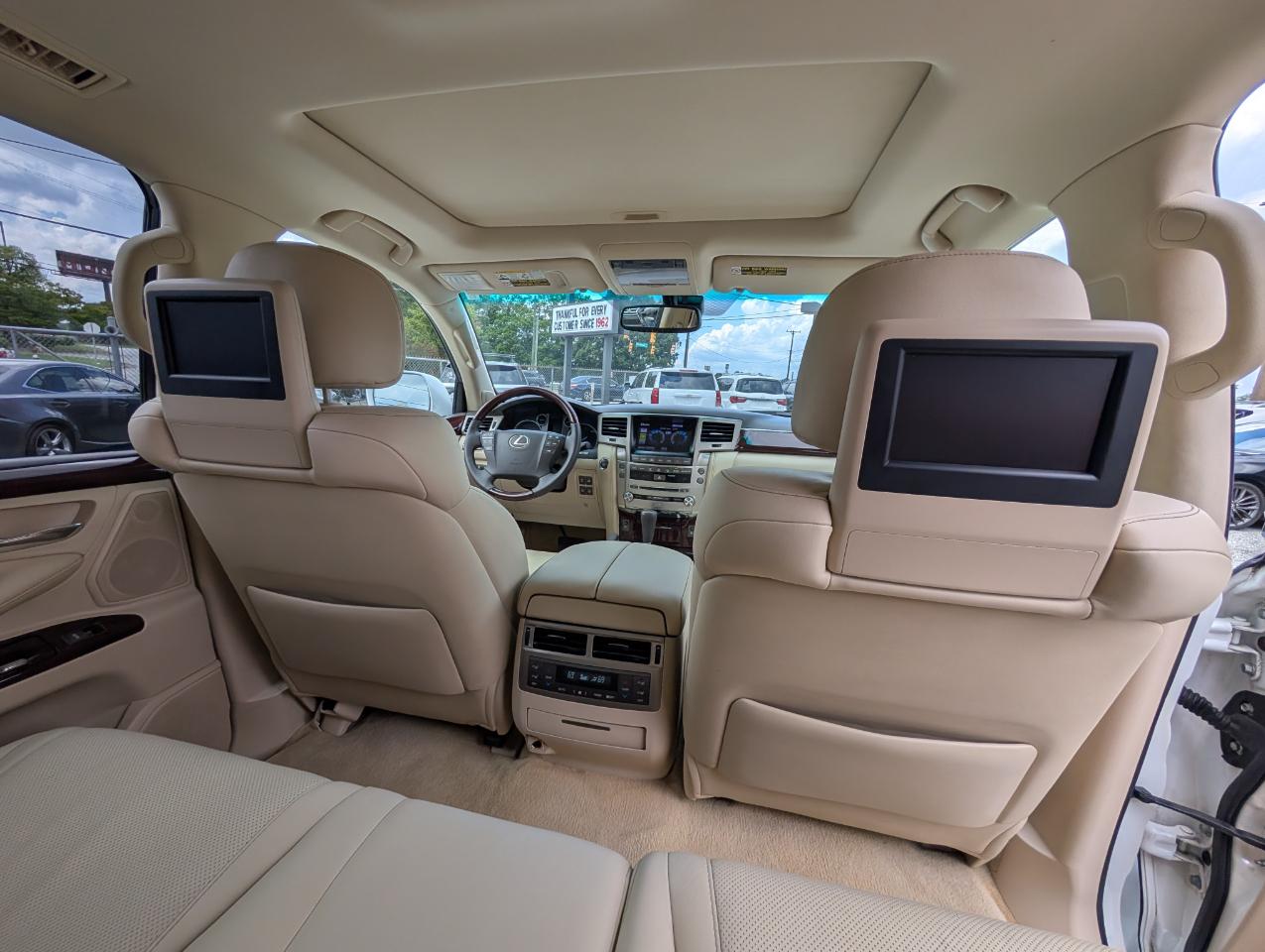 Lexus LX 570  2014