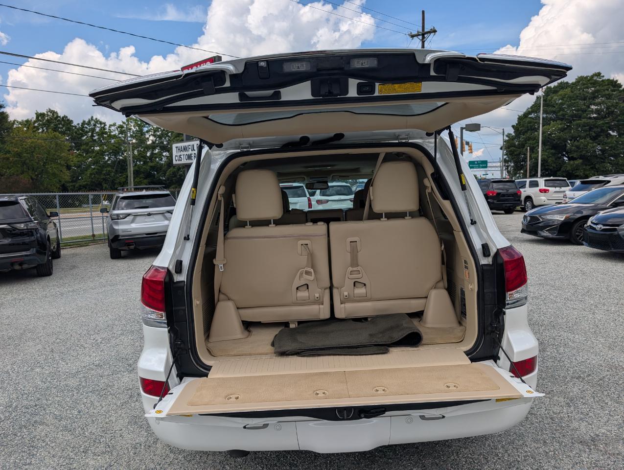 Lexus LX 570  2014