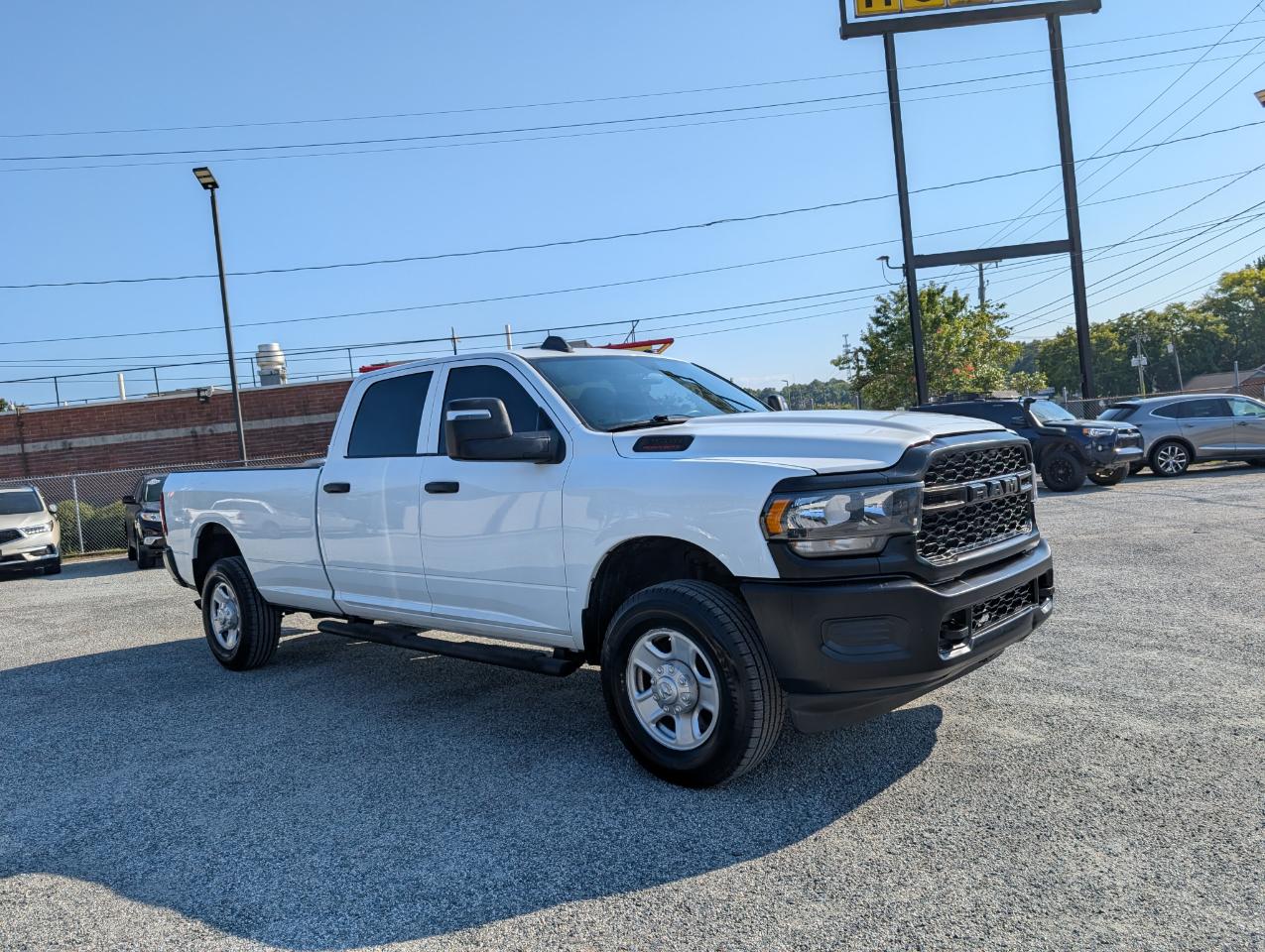 RAM 2500 Tradesman Crew Cab LWB 4WD 2024