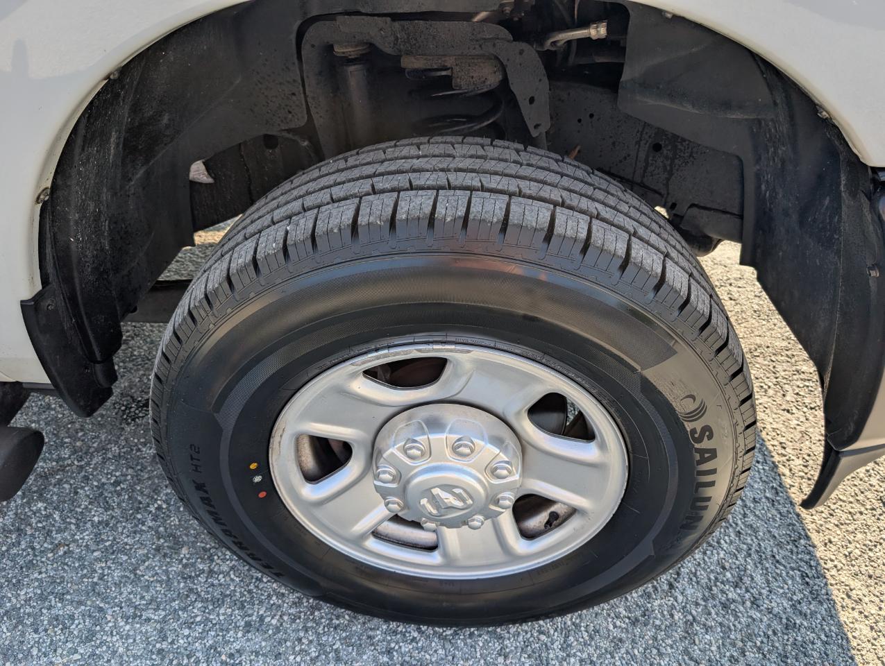 RAM 2500 Tradesman Crew Cab LWB 4WD 2024