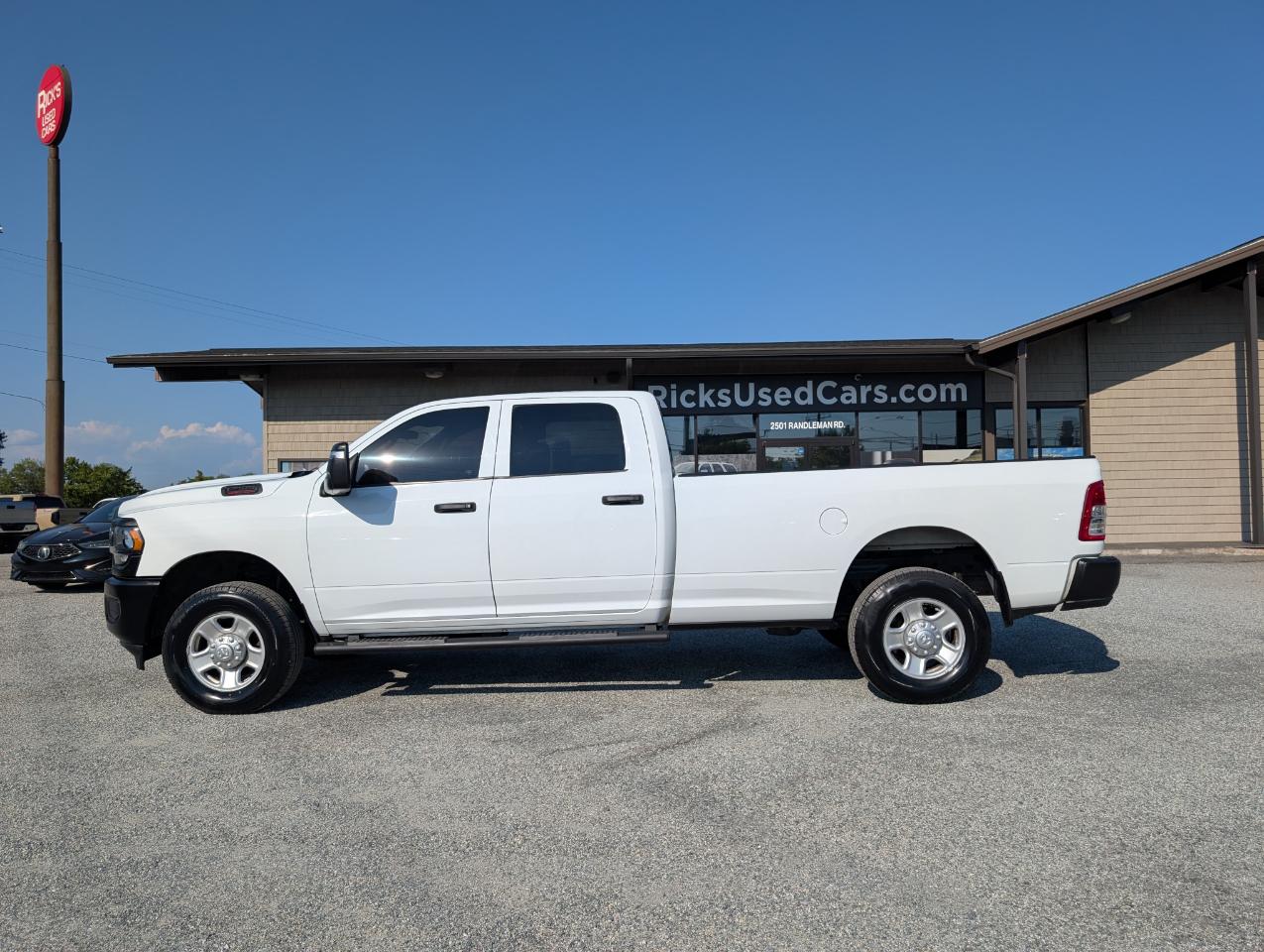 RAM 2500 Tradesman Crew Cab LWB 4WD 2024