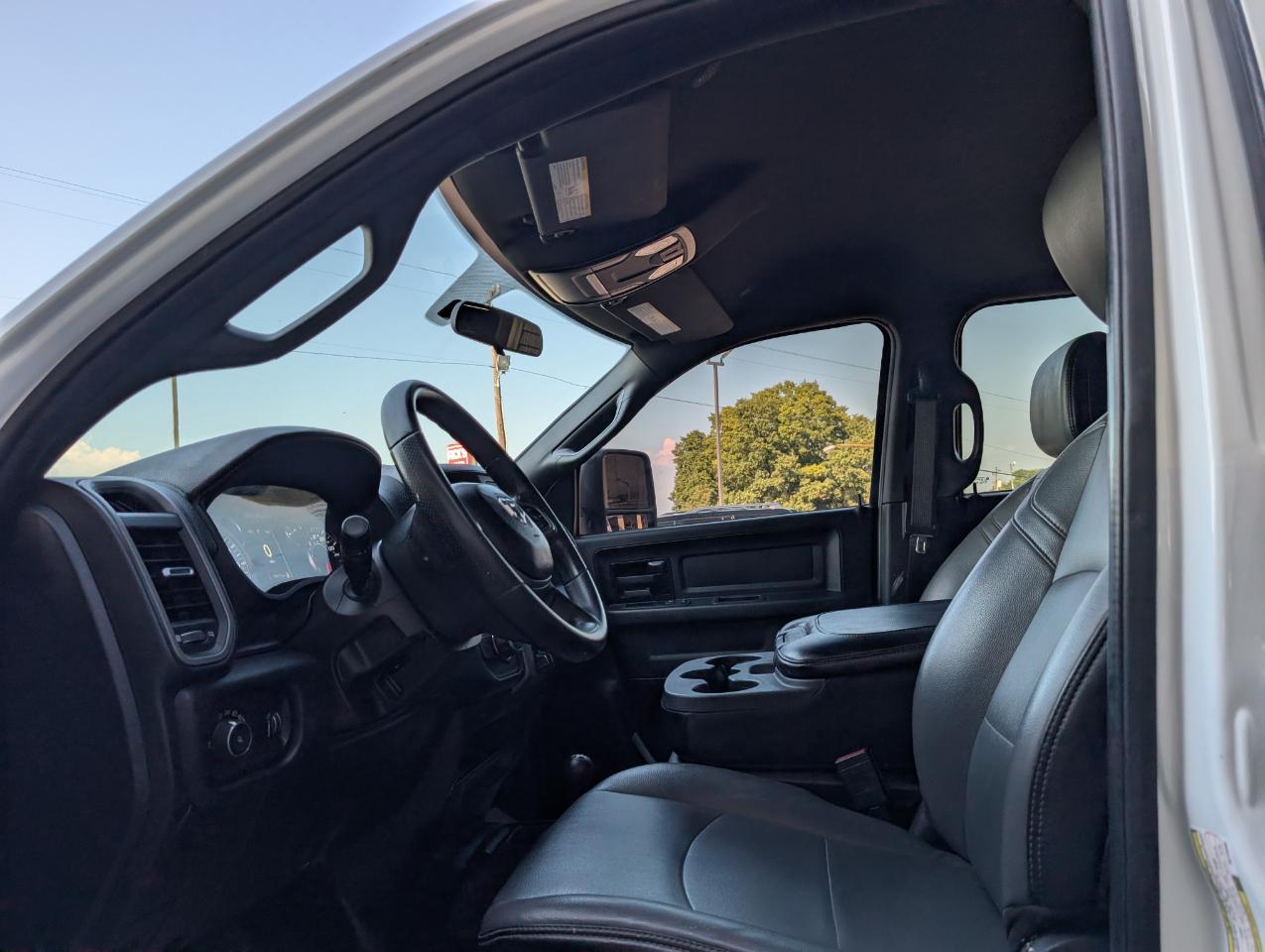 RAM 2500 Tradesman Crew Cab LWB 4WD 2024
