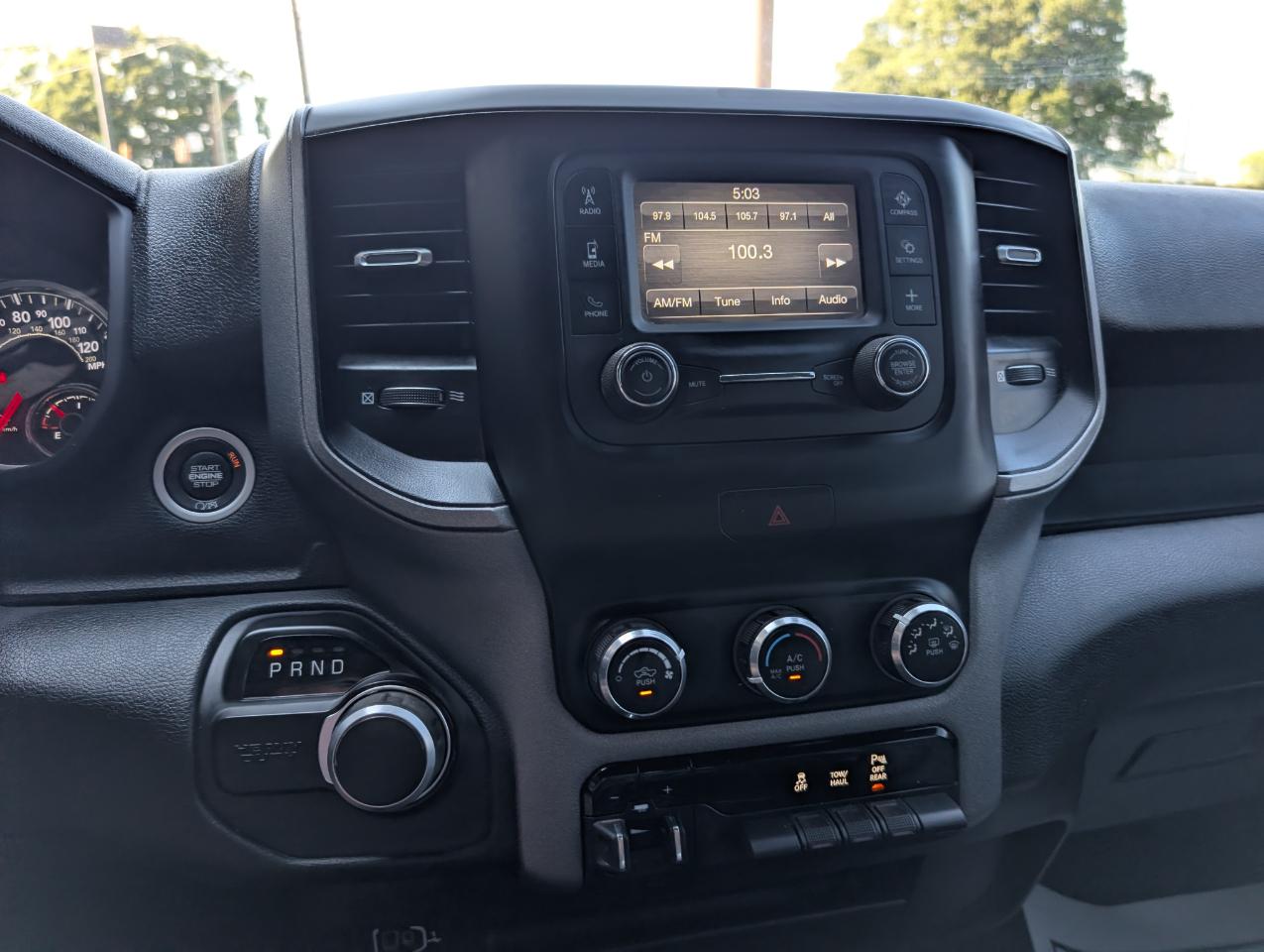 RAM 2500 Tradesman Crew Cab LWB 4WD 2024