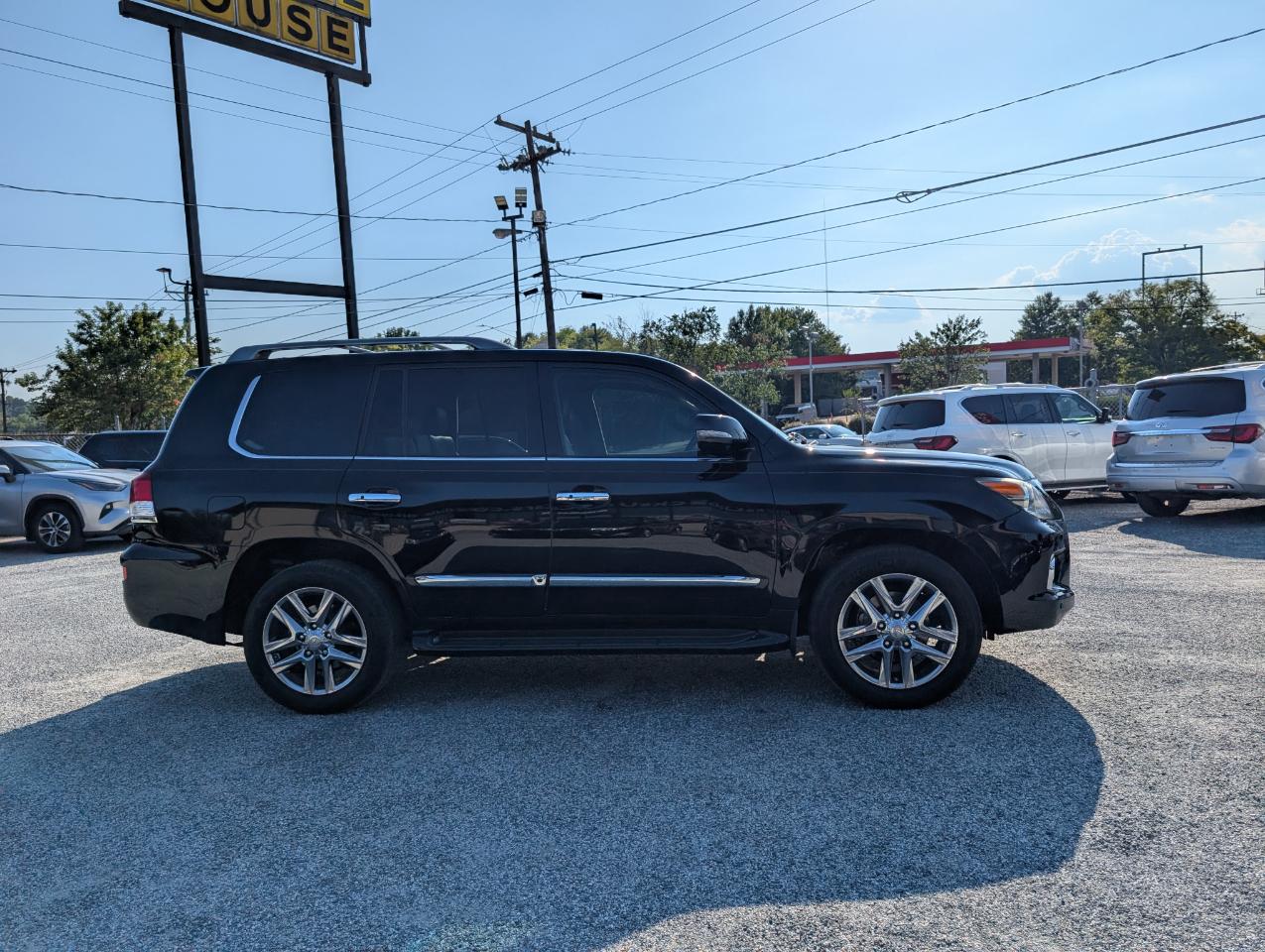 Lexus LX 570  2013