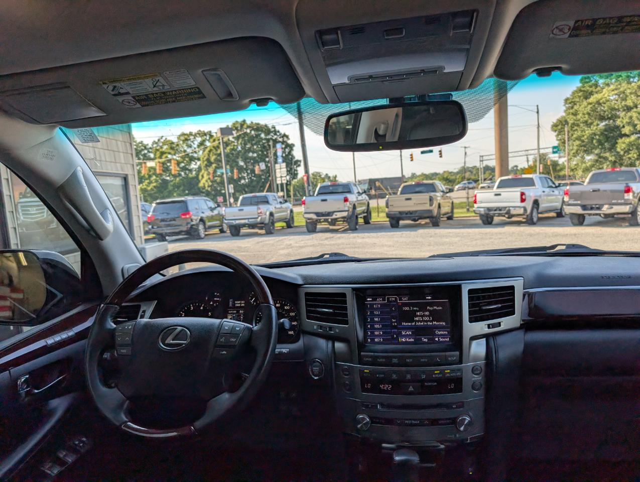 Lexus LX 570  2013