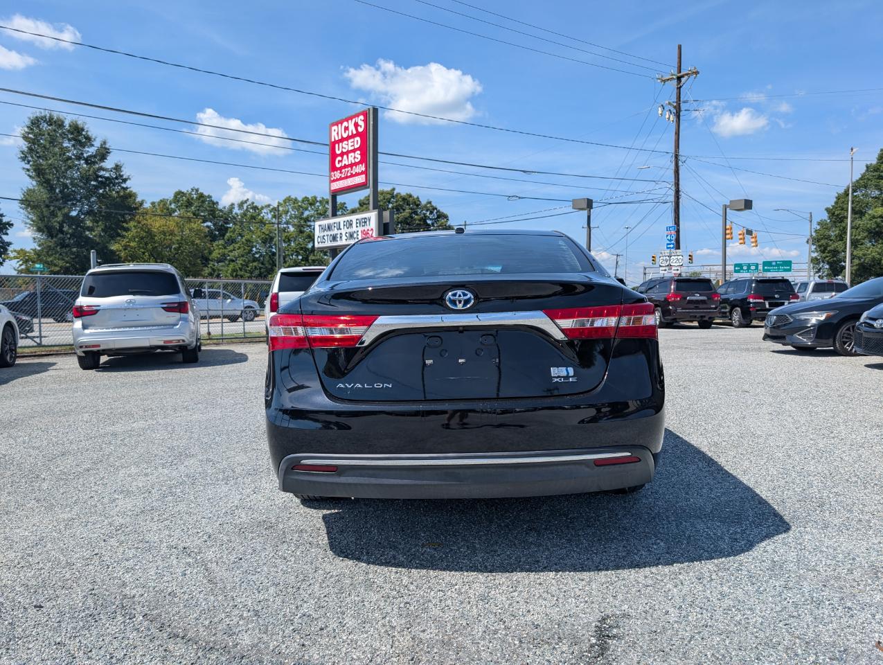 Toyota Avalon Hybrid XLE Touring 2014
