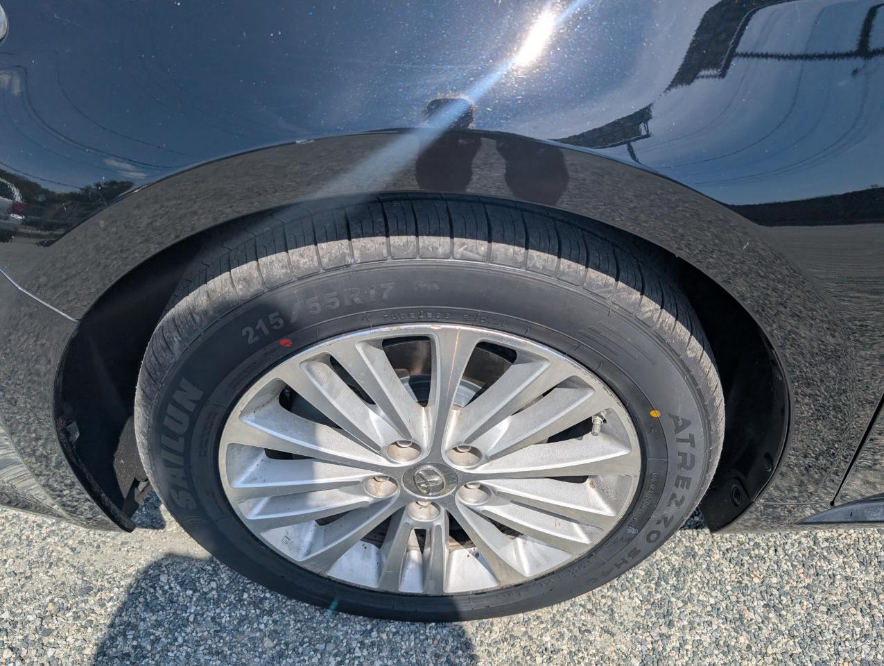Toyota Avalon Hybrid XLE Touring 2014