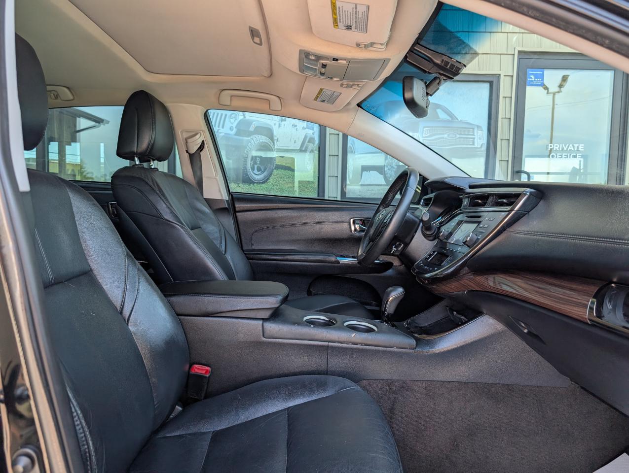 Toyota Avalon Hybrid XLE Touring 2014