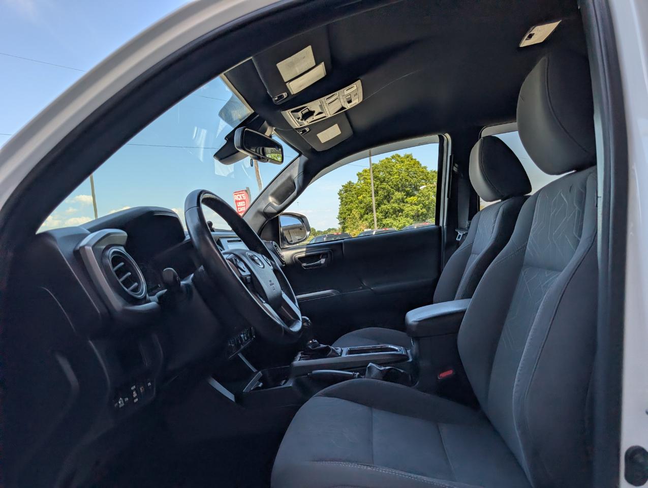 Toyota Tacoma  2018