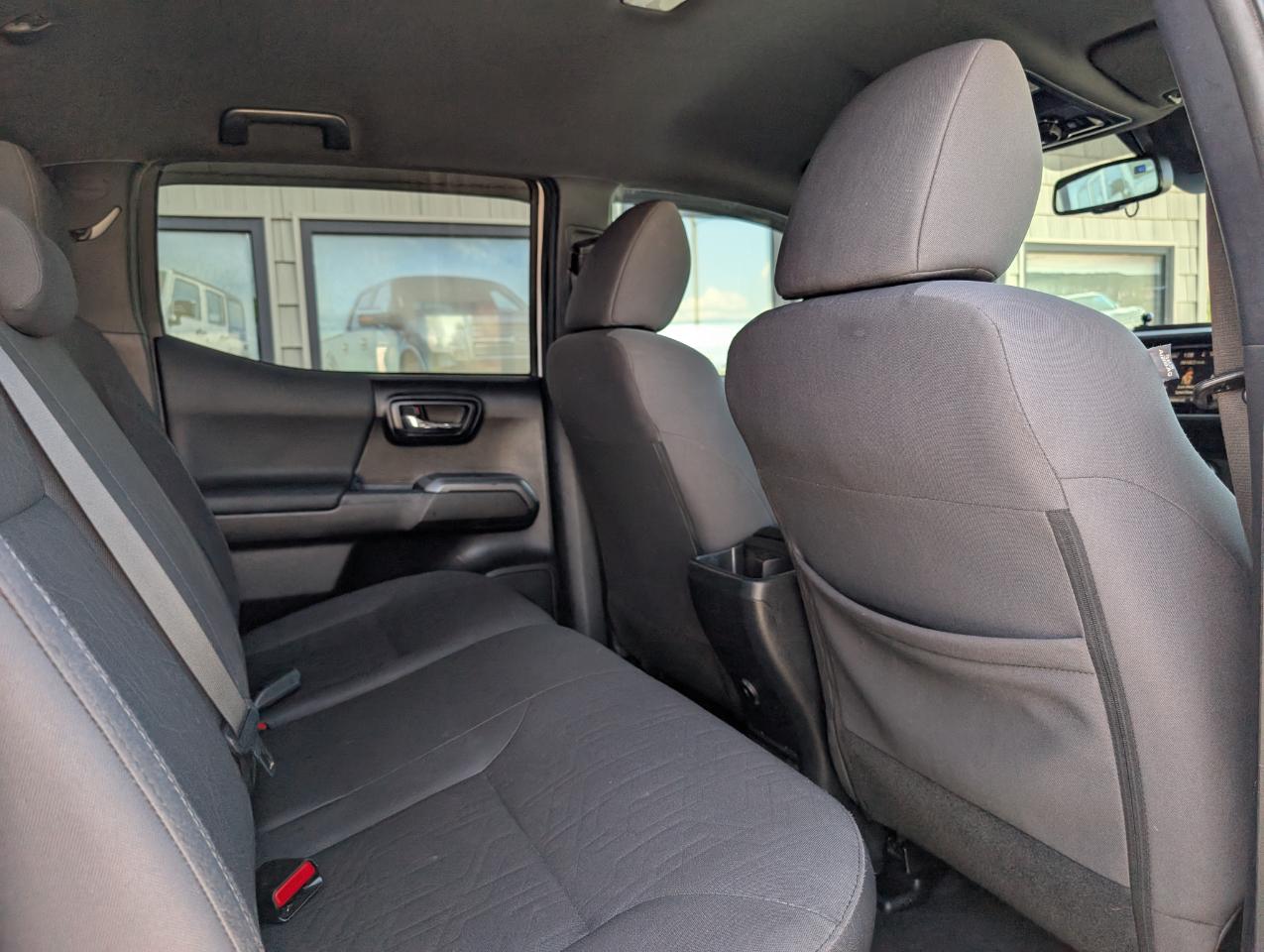 Toyota Tacoma  2018