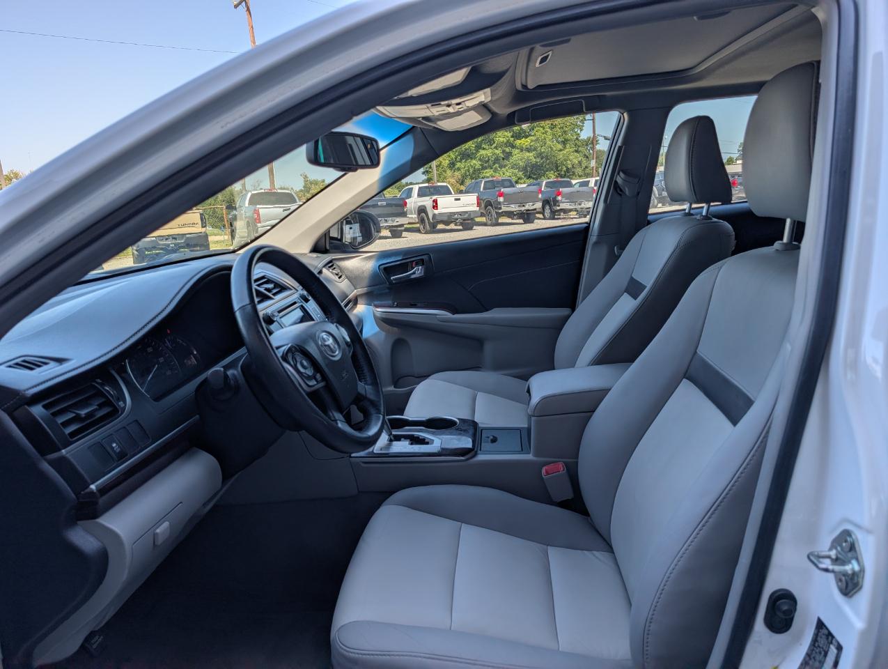 Toyota Camry XLE 2014