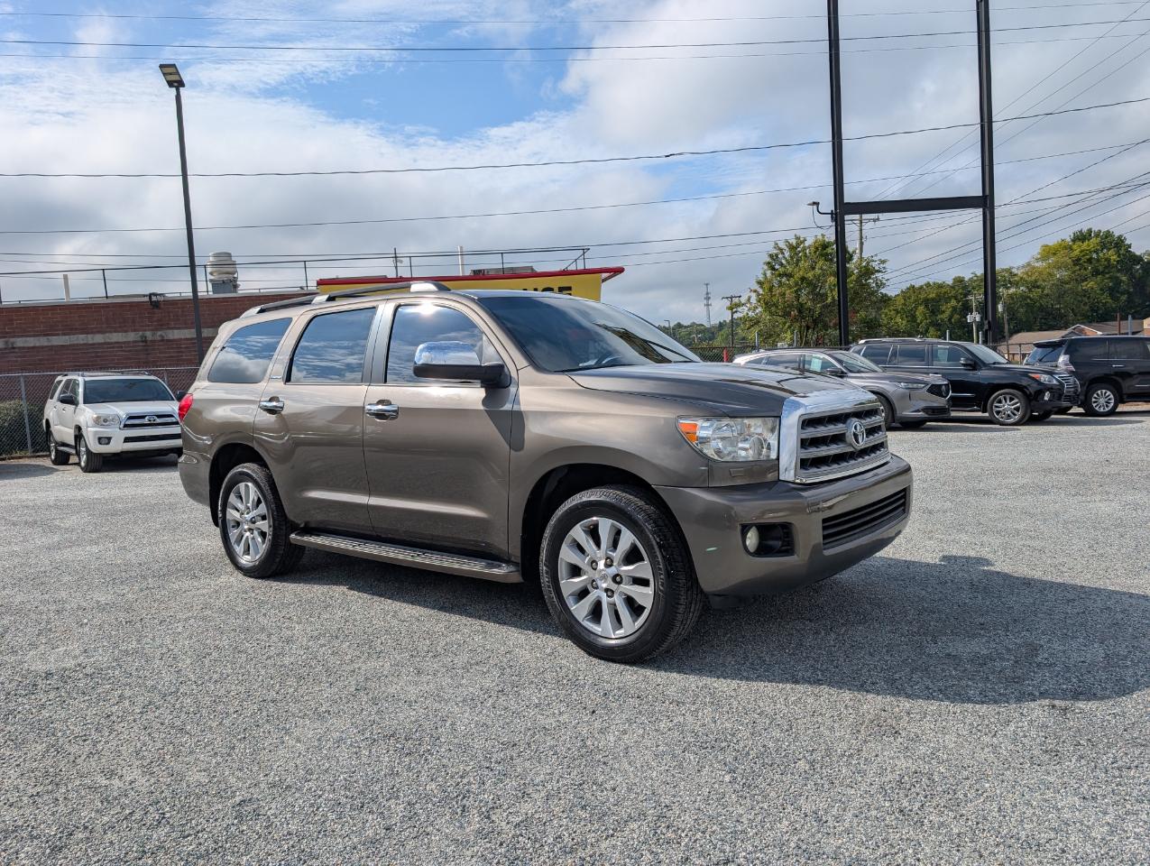 Toyota Sequoia Limited 4WD 2013