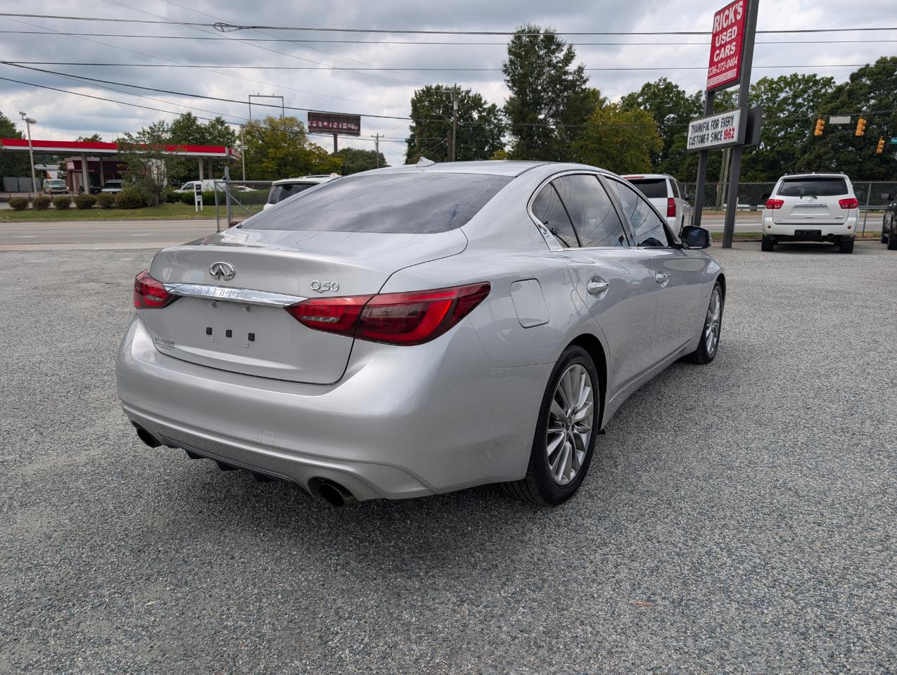 Infiniti Q50 3.0t LUXE 2018