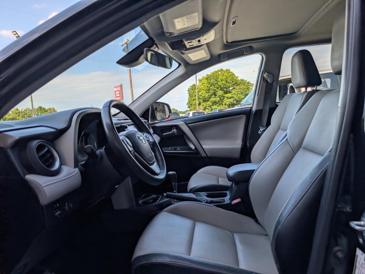Toyota RAV4 Limited 2017