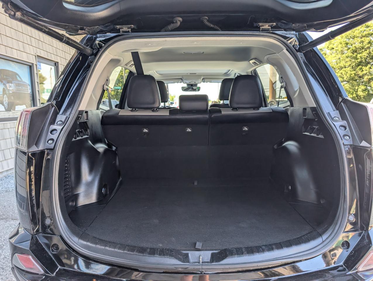 Toyota RAV4 Limited 2017