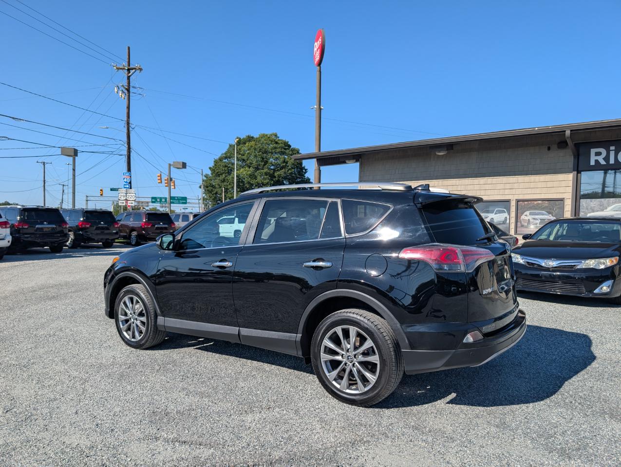 Toyota RAV4 Limited 2017