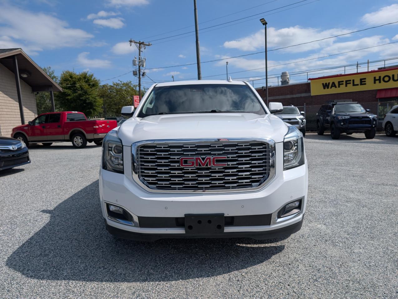 GMC Yukon XL Denali 2019