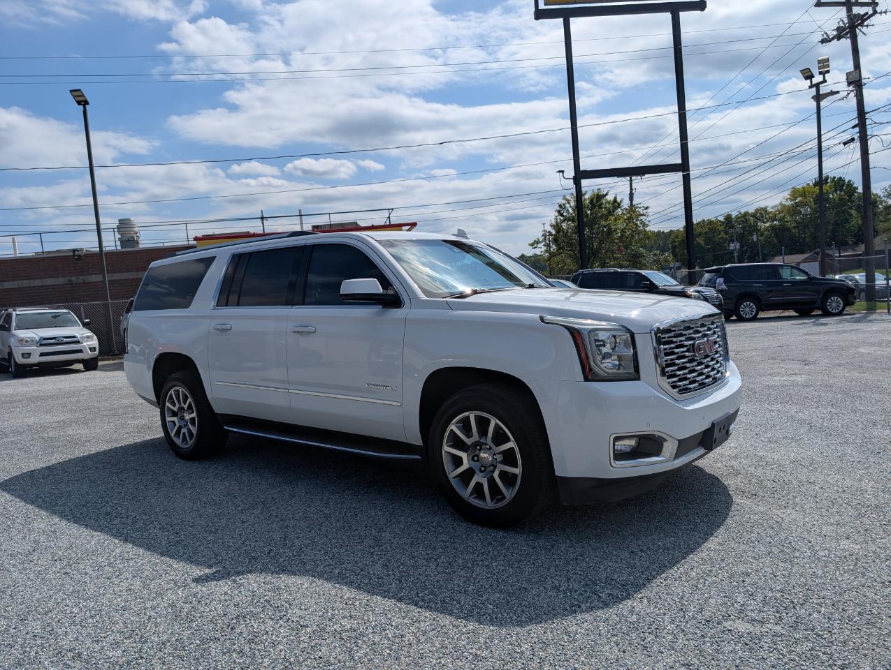 GMC Yukon XL Denali 2019