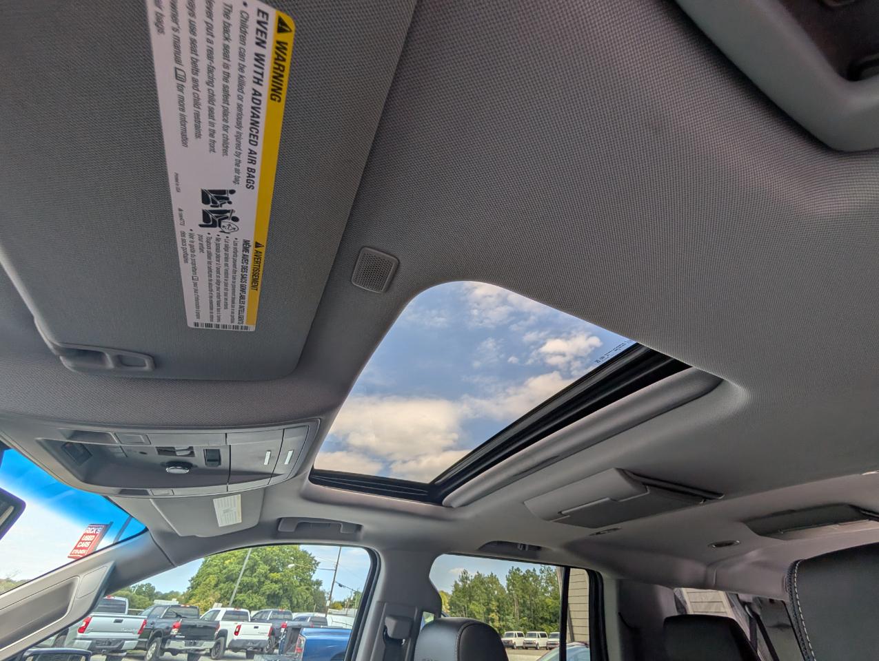 GMC Yukon XL Denali 2019