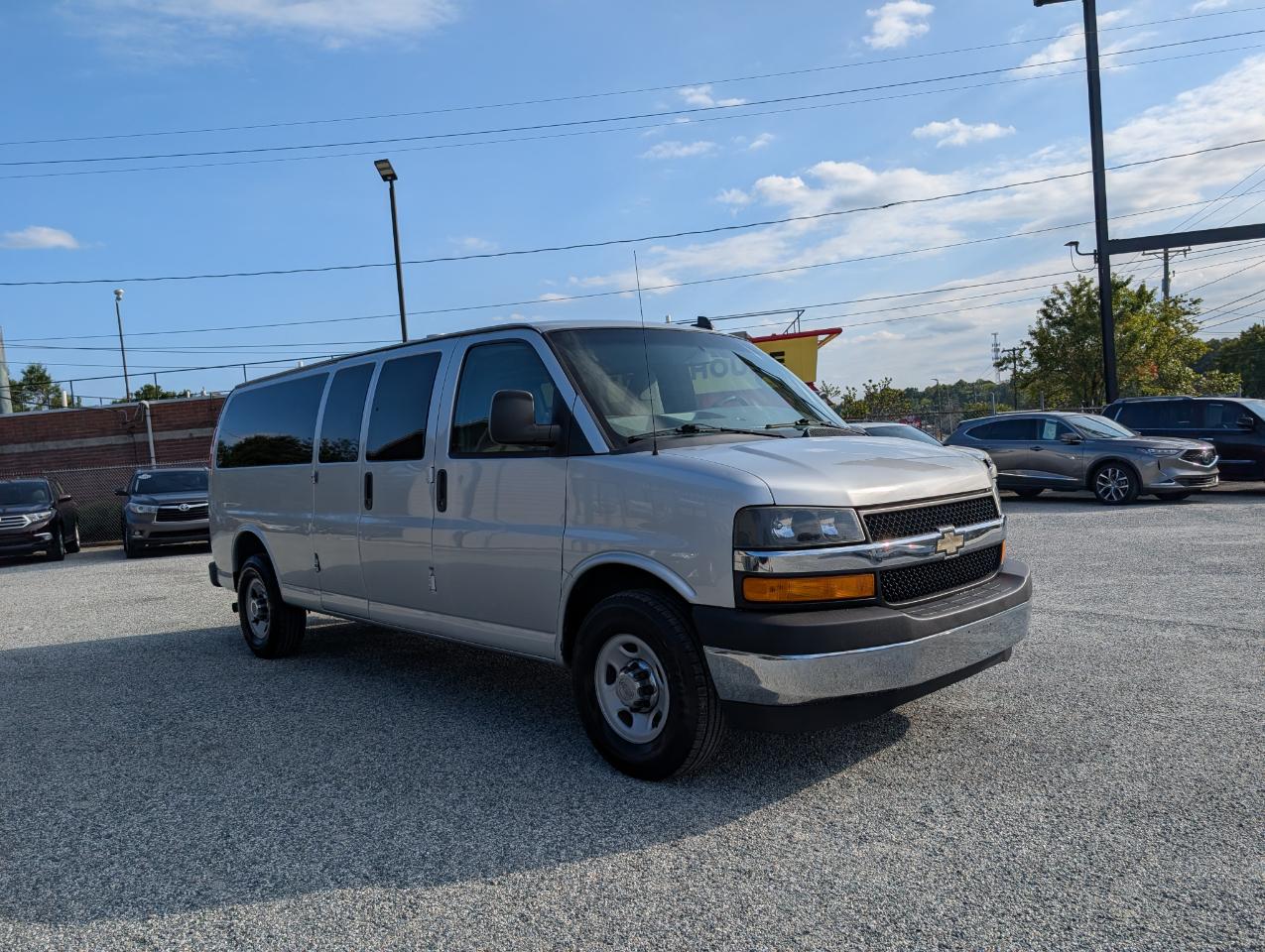 Chevrolet Express Passenger  2017