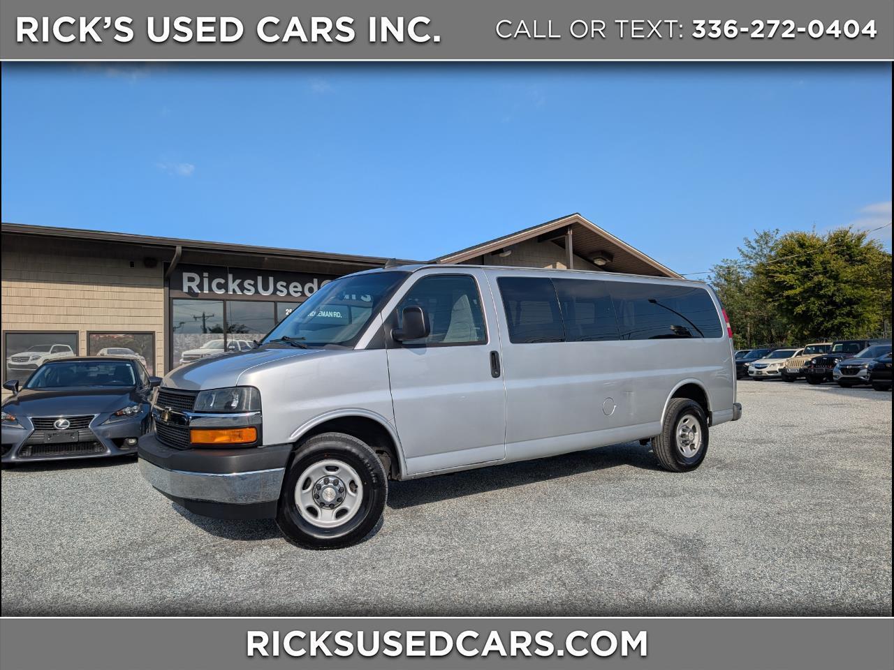 Chevrolet Express Passenger  2017