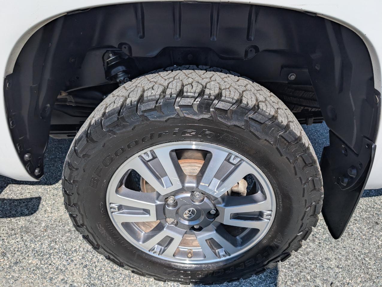 Toyota Tundra 4WD  2019