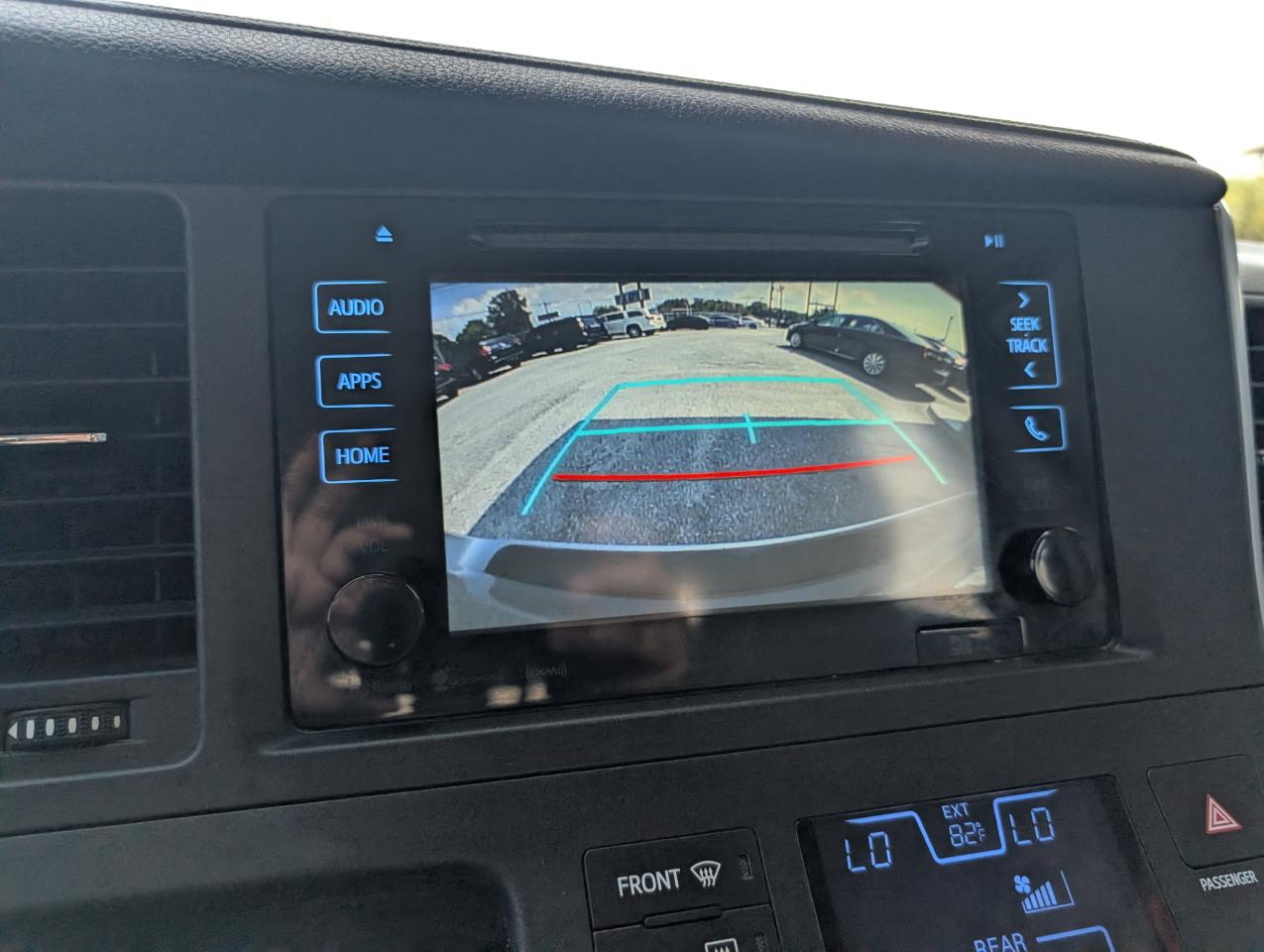 Toyota Sienna  2017