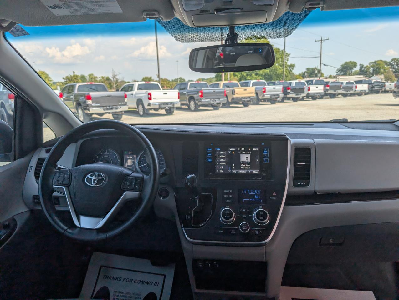 Toyota Sienna  2017