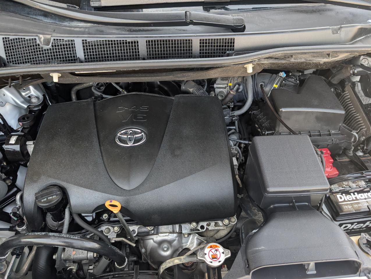 Toyota Sienna  2017