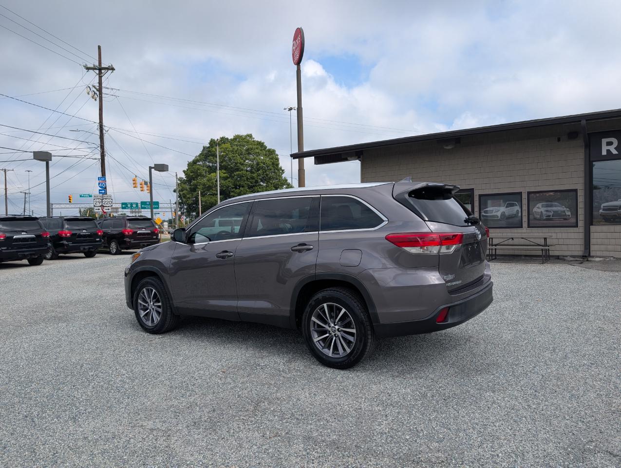 Toyota Highlander XLE 2019