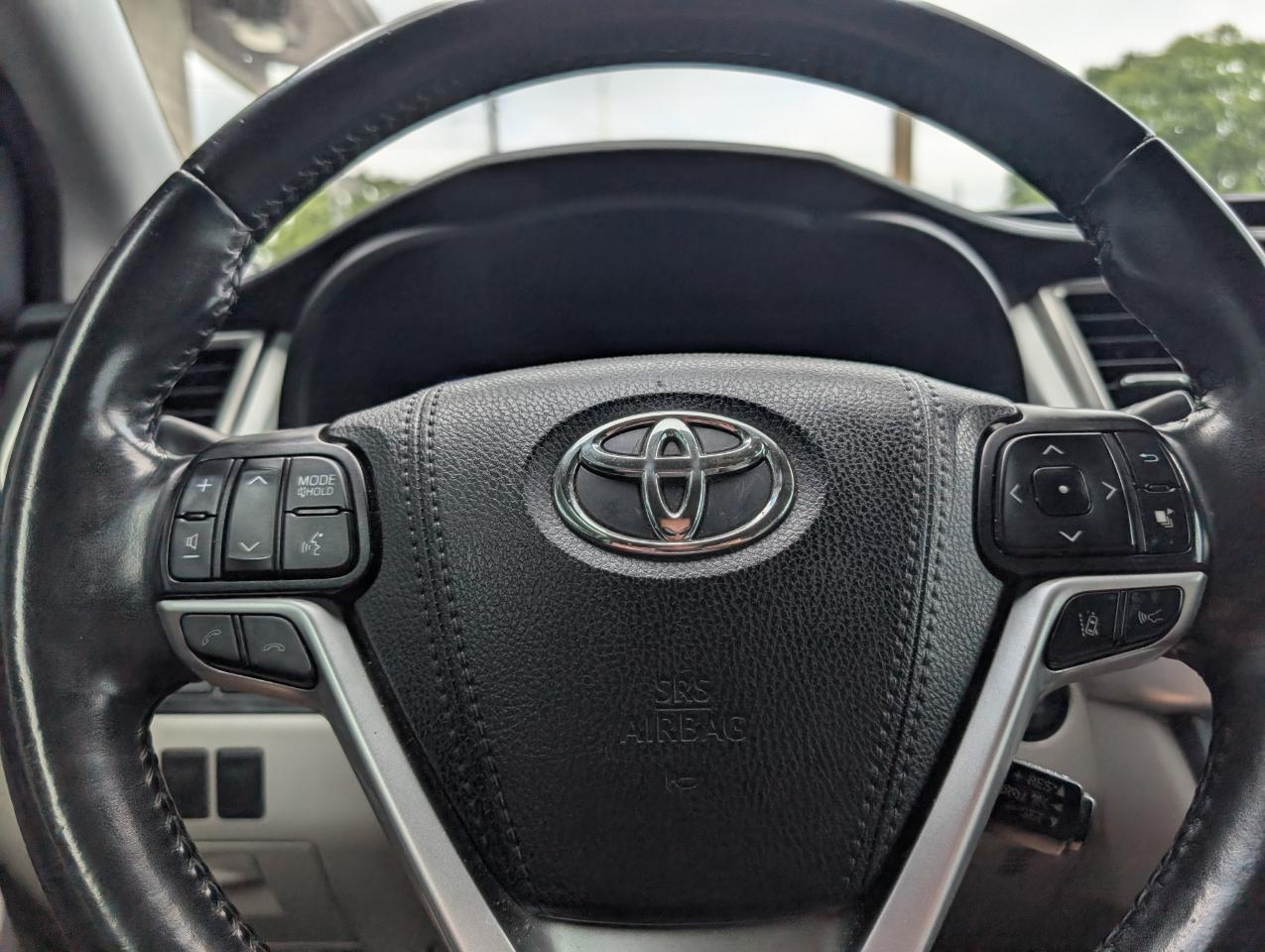 Toyota Highlander XLE 2019