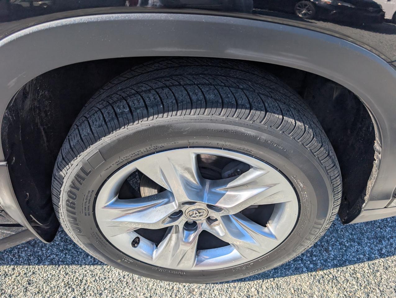 Toyota Highlander Limited 2014