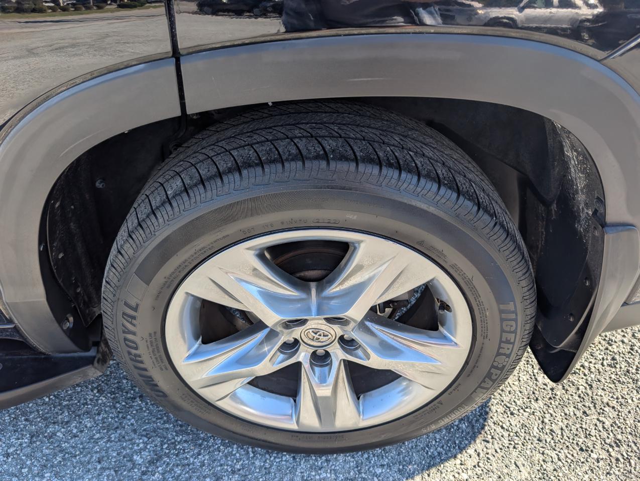 Toyota Highlander Limited 2014