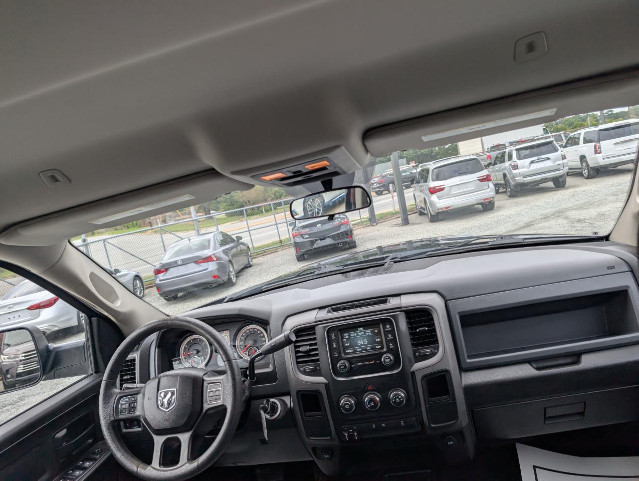 RAM 2500 Tradesman Crew Cab 4WD 2018