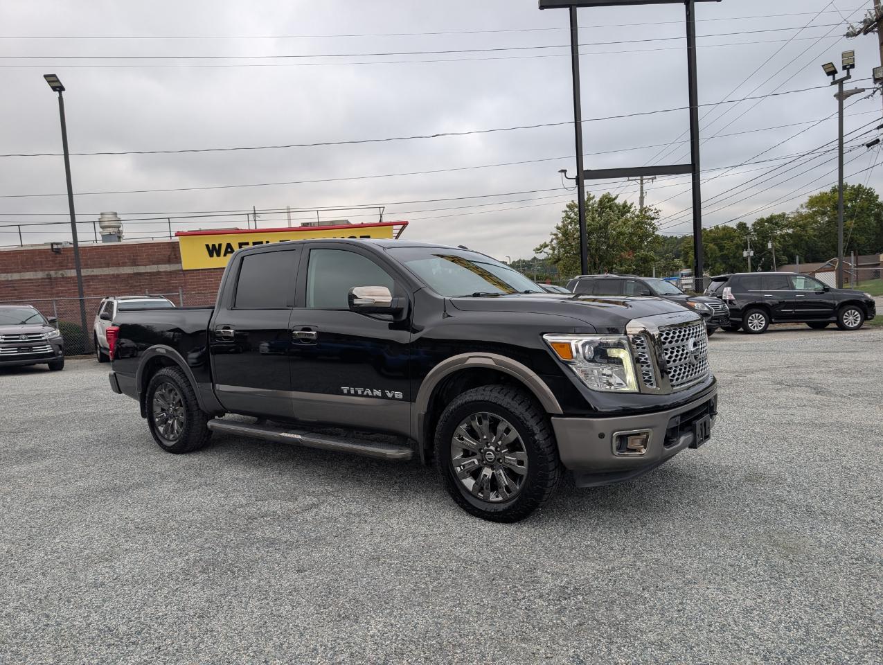 Nissan Titan  2018